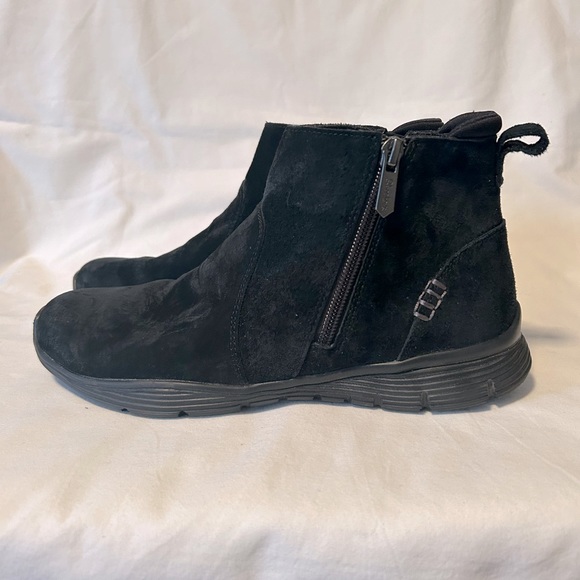 Sketchers Boots Womens 8.5 Leather Memory Foam Air Cooled Black Zip Up Comfort - Picture 2 of 15